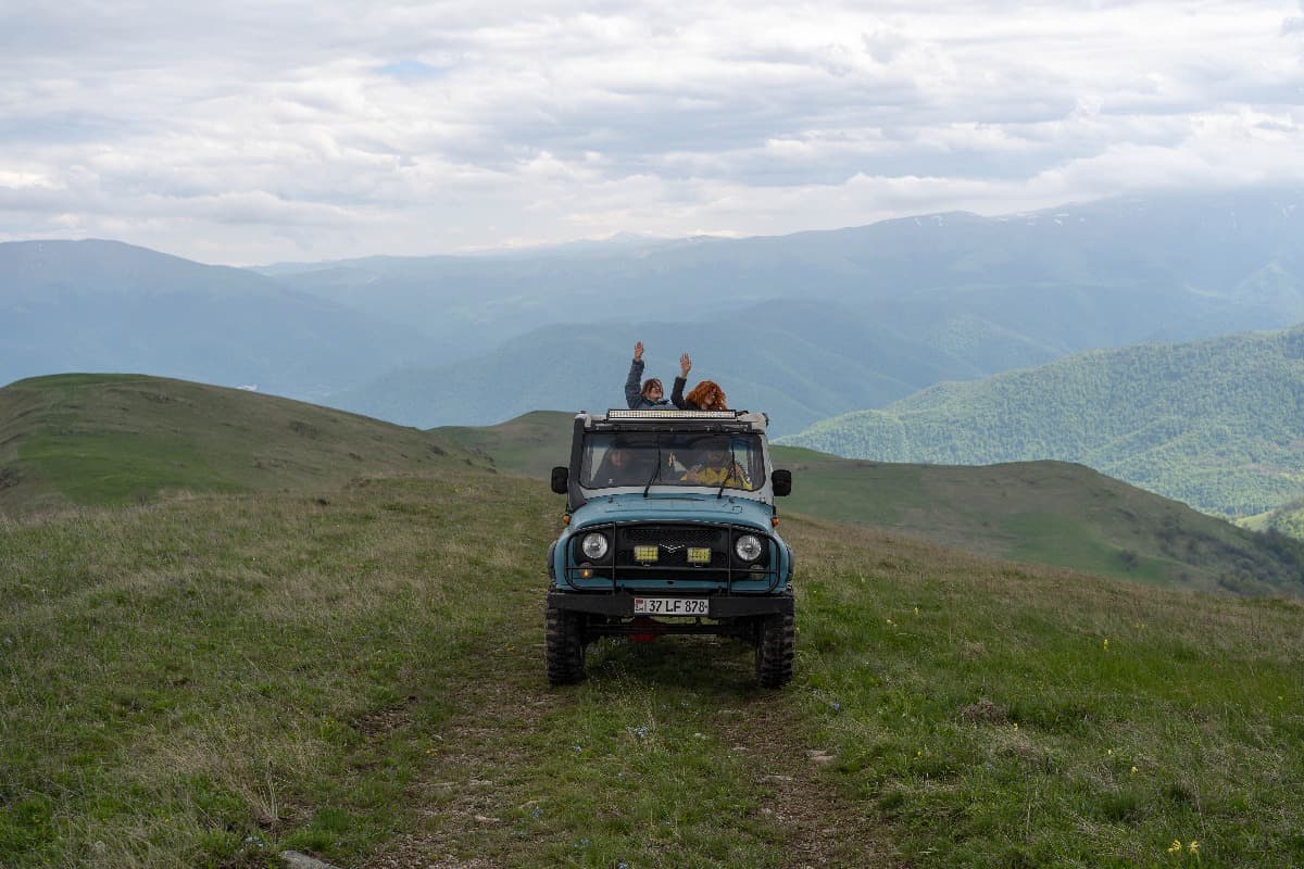 Jeeping